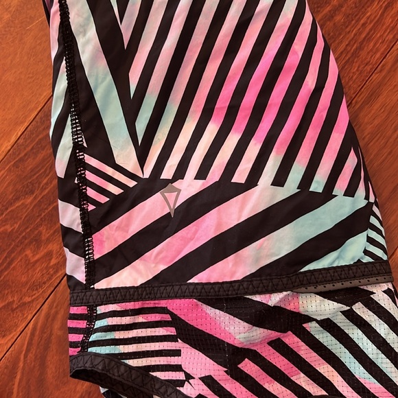 Ivivva Girls Raincoat - Picture 3 of 3